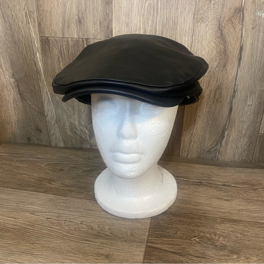Frye Newsby Driving Hat Cap Mens OSFM Black Faux Leather Cabbie Casual
